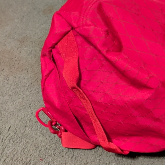 Supreme Quilted Red Carryall - Picture 5 of 8